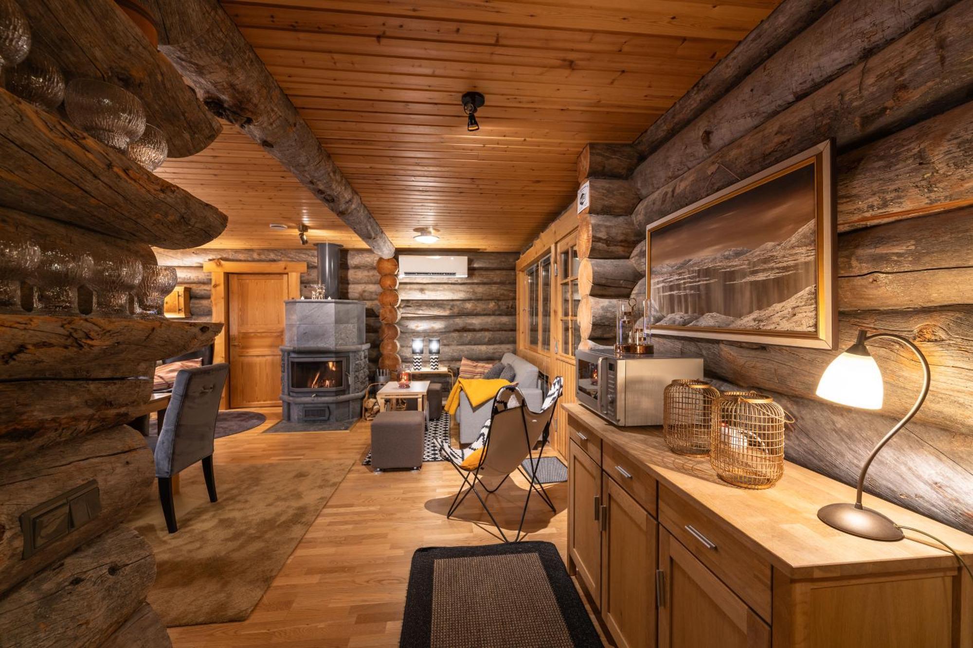Kuukkeli Log Houses Villa Aurora "Pupula" Saariselkä Exterior foto